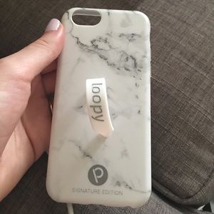 BRAND NEW MARBLE WHITE LOOPY CASE