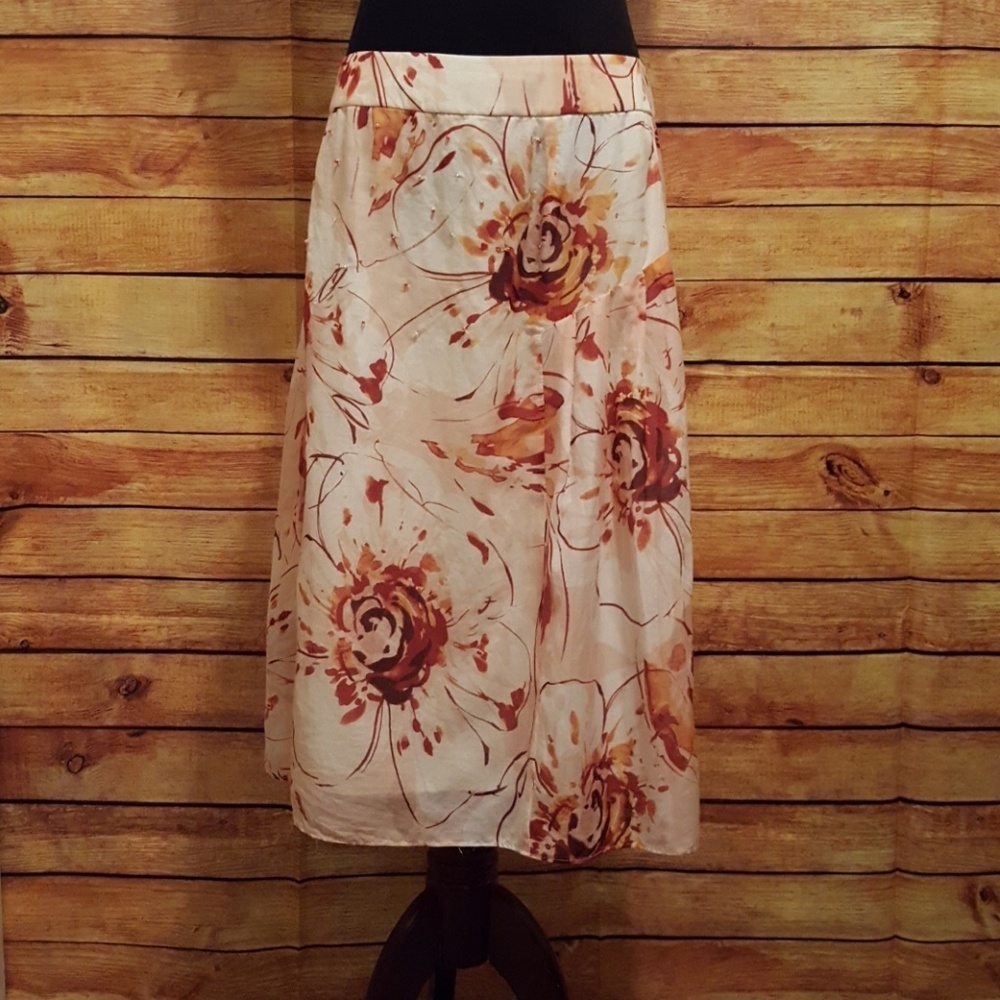 Flower print A line skirt.