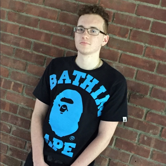 Meet your Posher, Alex - Picture 1 of 1