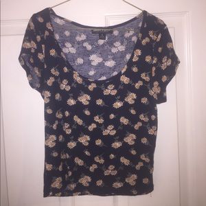 ⭐️ Blue Daisy Crop Top • From Garage • Size: Small