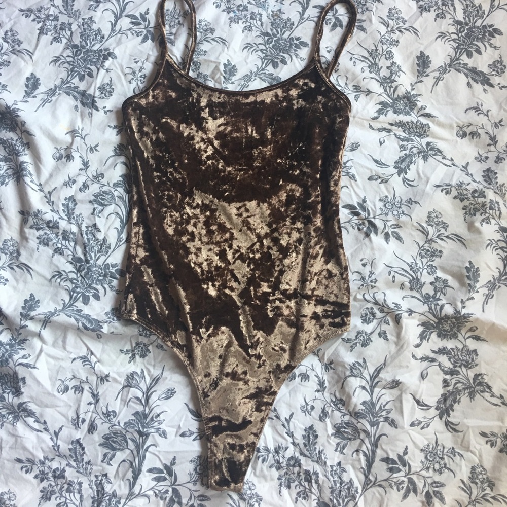 Brandy Melville Gold Bodysuit - Picture 2 of 3