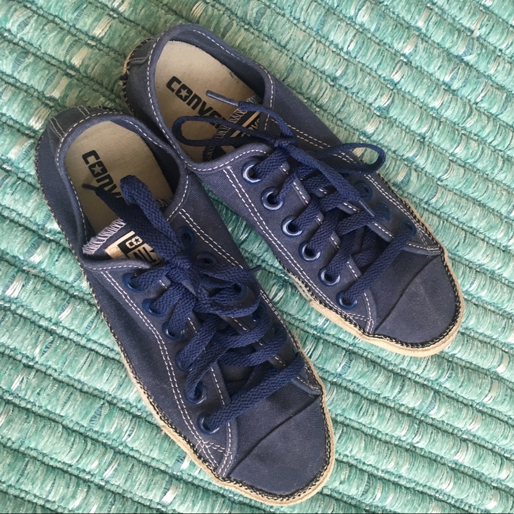 Blue Converse 💙