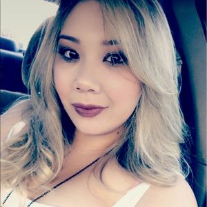 Meet your Posher, Lorena