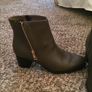 Aerosoles booties