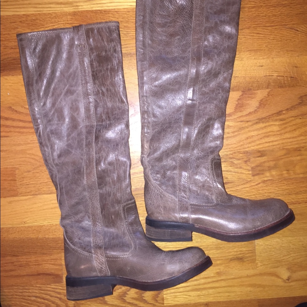 Steve Madden boots size 8.5