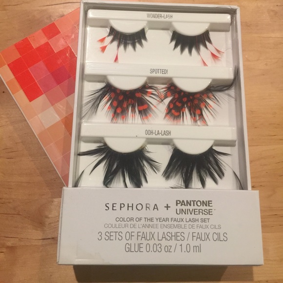 Sephora + Pantone Faux Lash Set - Picture 1 of 4