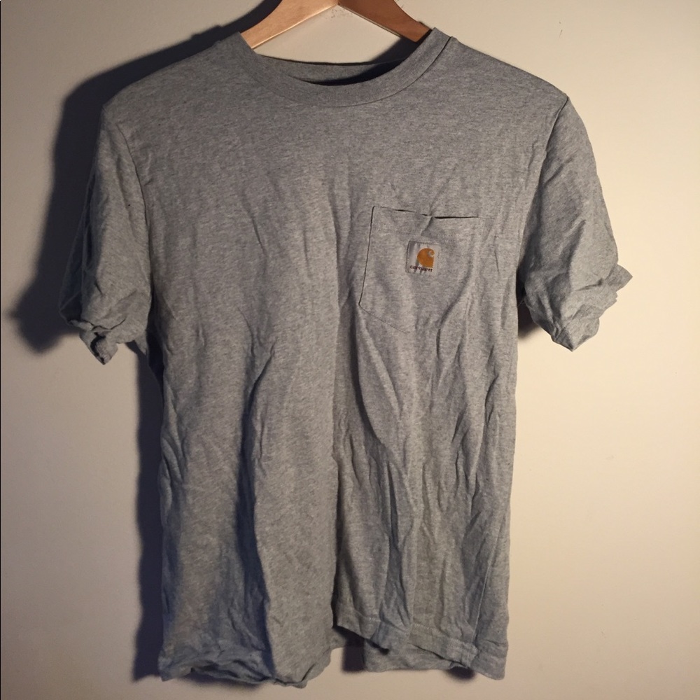 Grey t-shirt, barely worn