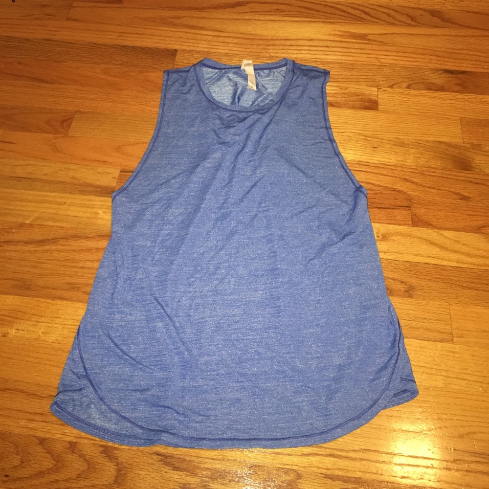 Lululemon Athletic shirt never worn