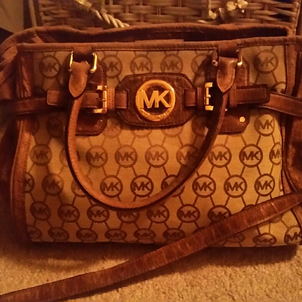 Michael Kors Shoulder bag large offers welcome