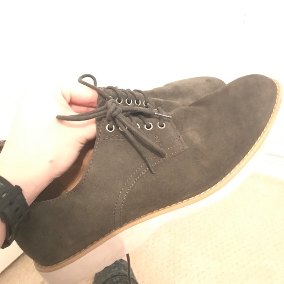 Shoes - Grey golf like shoes, business casual shoes