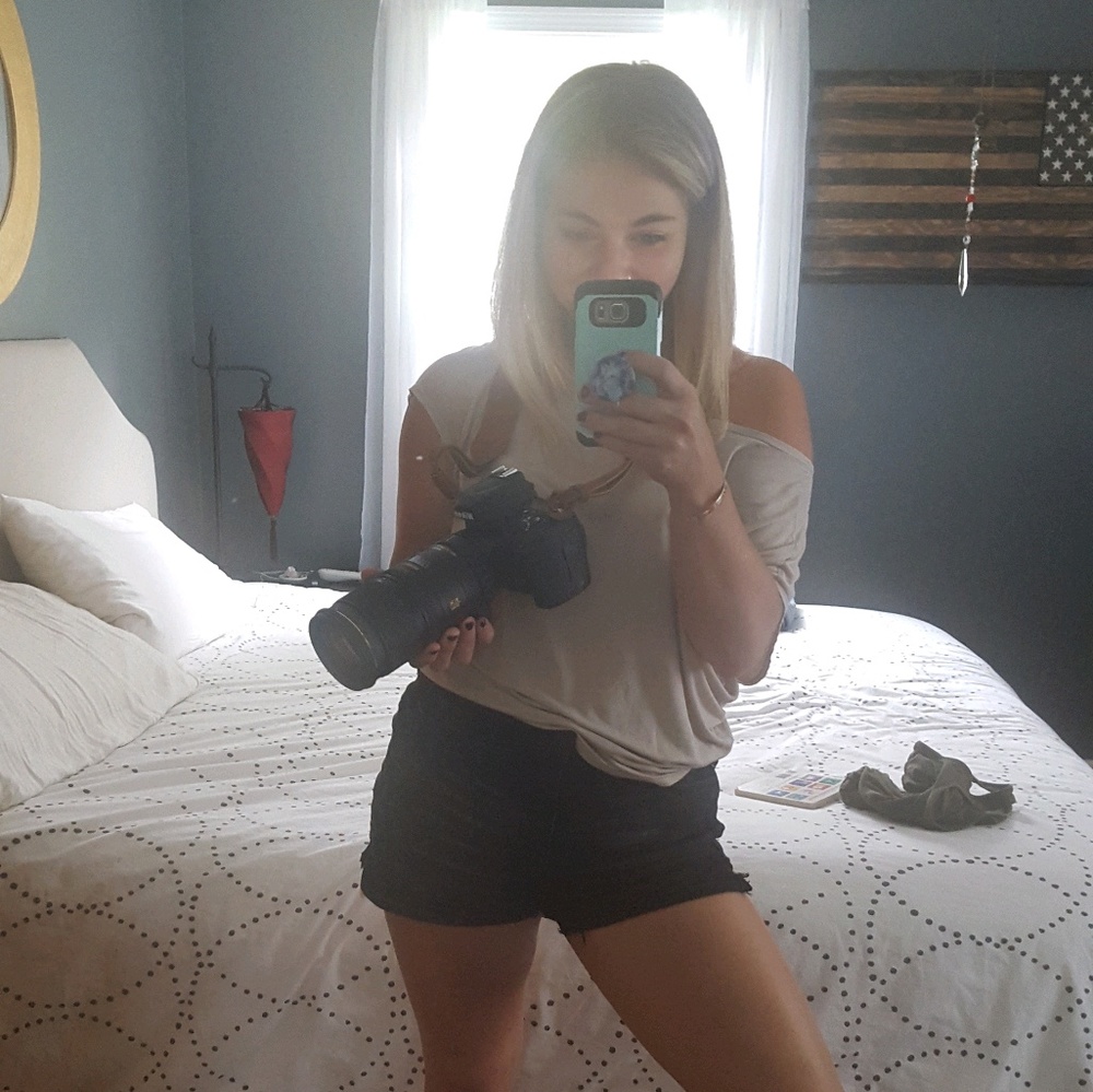 Meet your Posher, Carly