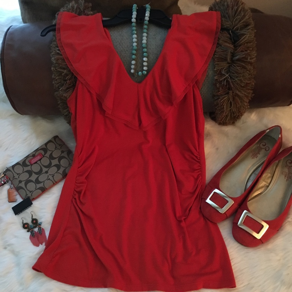 WHBM orange sleeveless fitted top
