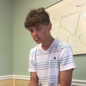 Meet your Posher, Evan