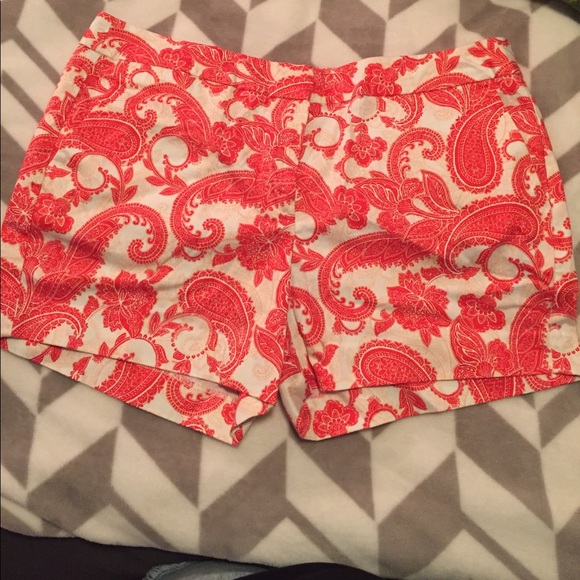 LOFT Pants - LOFT Coral Shorts