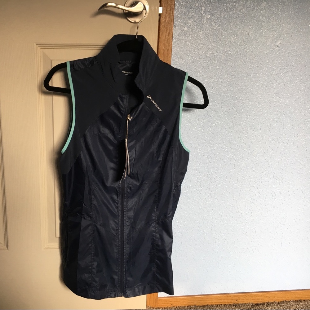 New Women's Large Running Vest