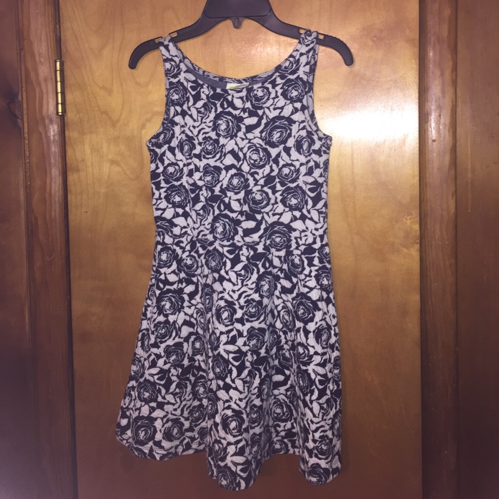 Crazy 8 Kids Dress 🍁