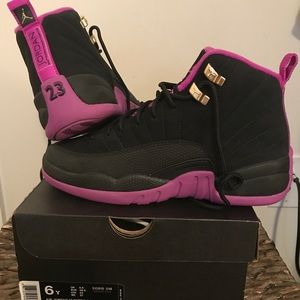 Jordan Retro 12