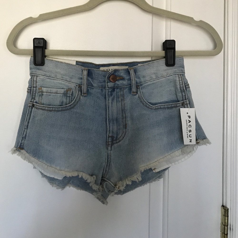 NWT PacSun Bullhead High Waisted Shorts