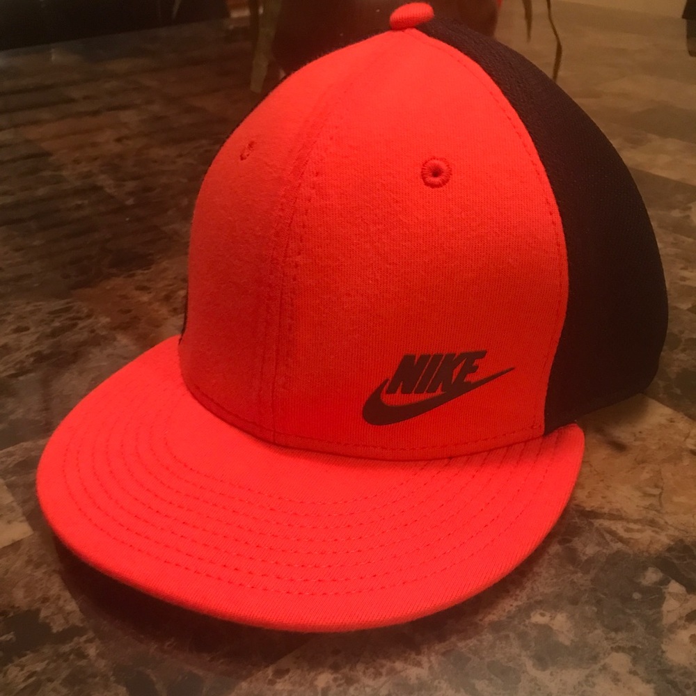 Baseball cap