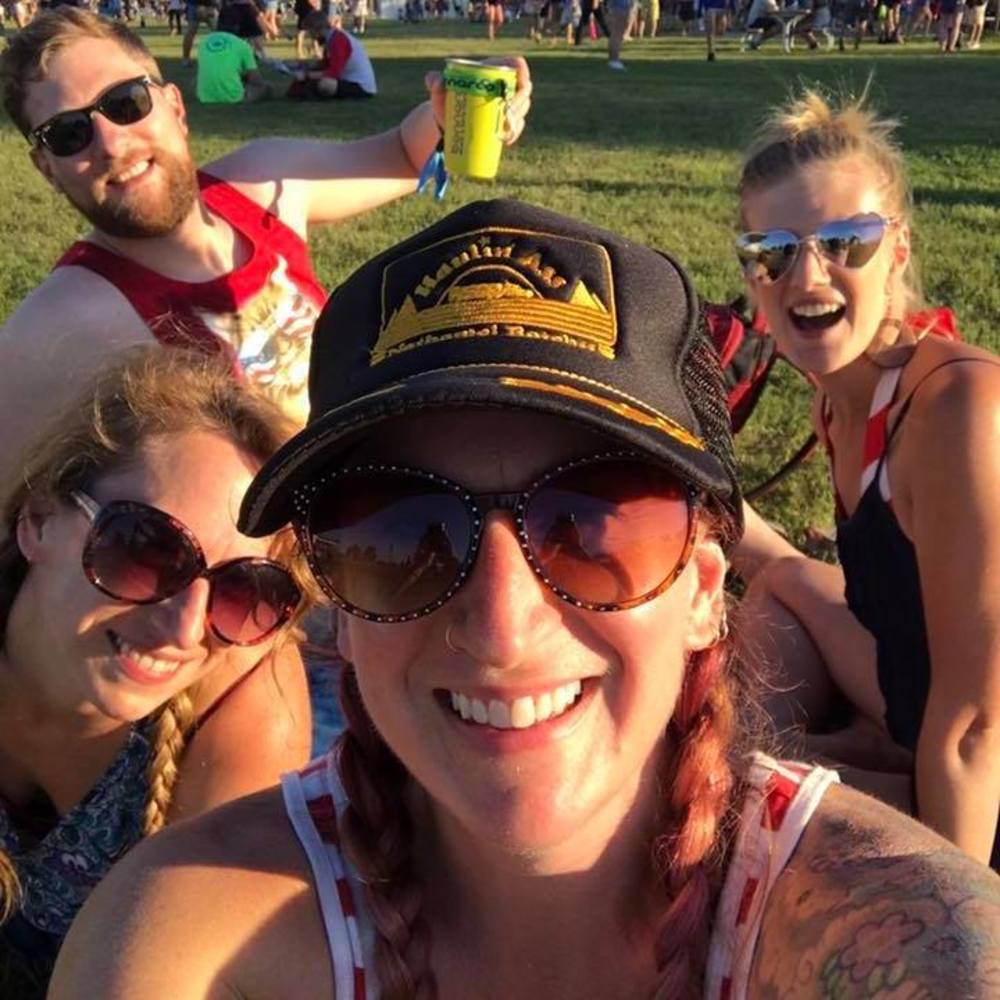 Meet your Posher, Laurel