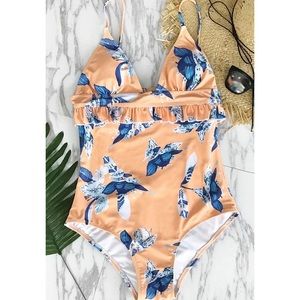 Cupshe New Friends Floral One-piece Suit