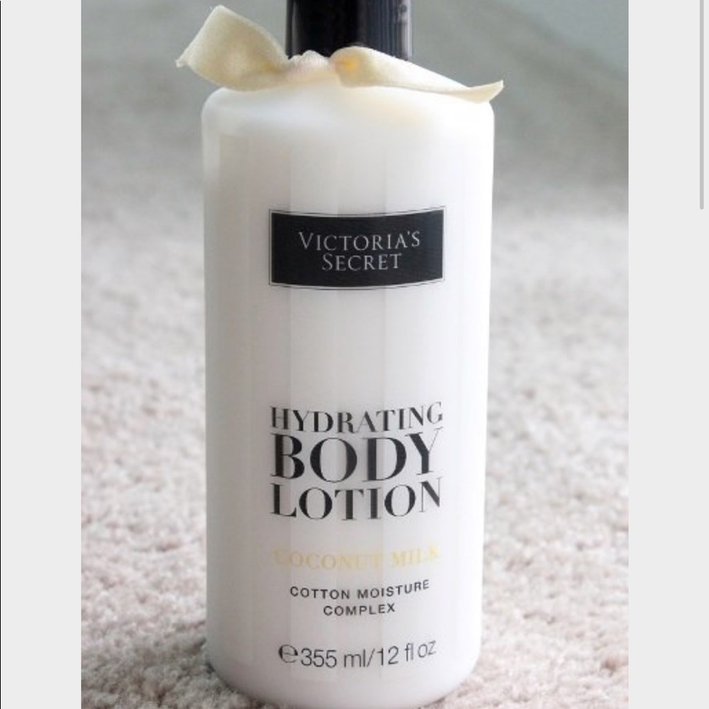 VICTORIA SECRET BODY LOTION