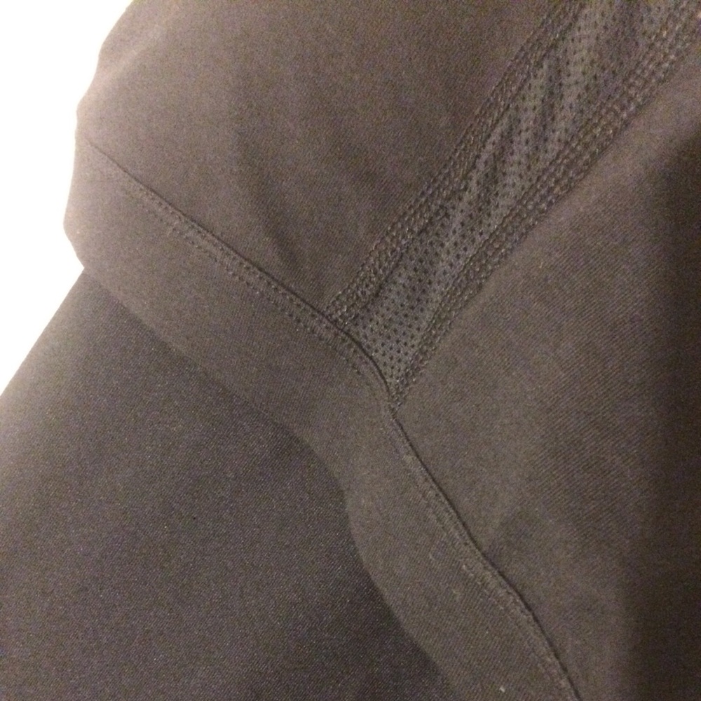 Nike Dri-Fit Tank with Built in bra - Picture 4 of 4