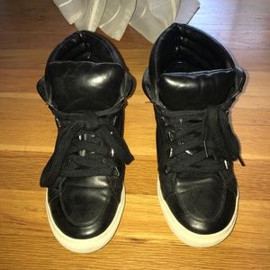Zara Black Sneakers