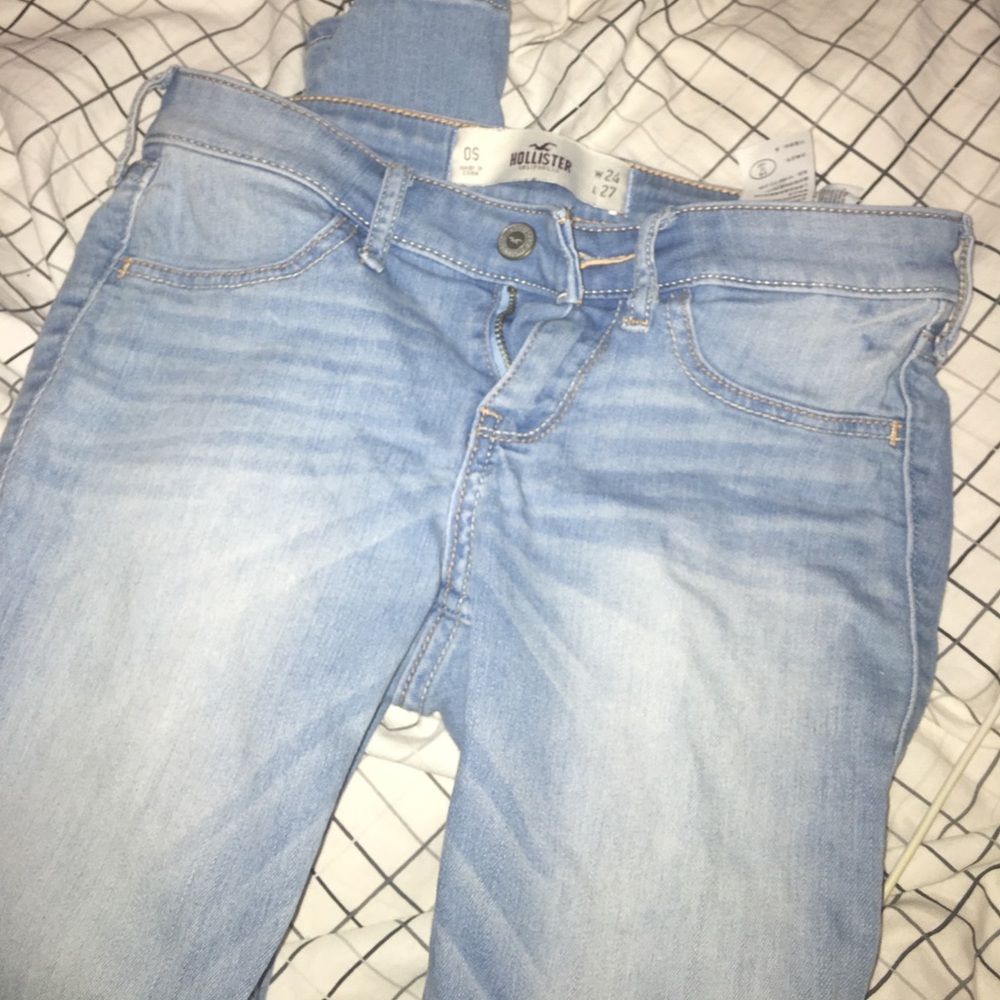 Hollister skinny jeans