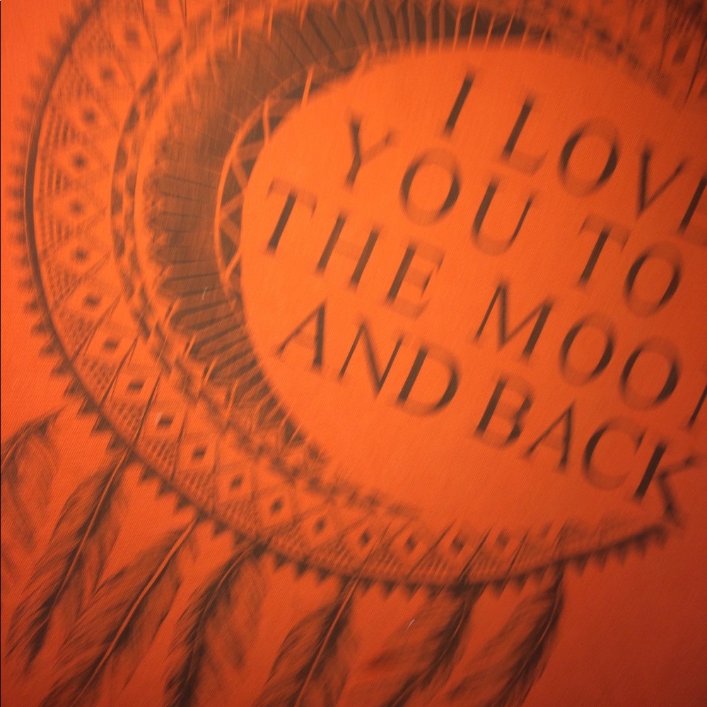 super cute tee - Picture 3 of 3
