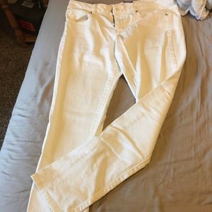 White AE stretch skinny jeans