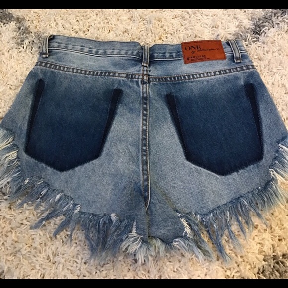 One Teaspoon   -   R O L L E R S - Picture 3 of 4