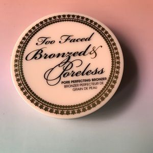 Too faced bronzed and porelrss