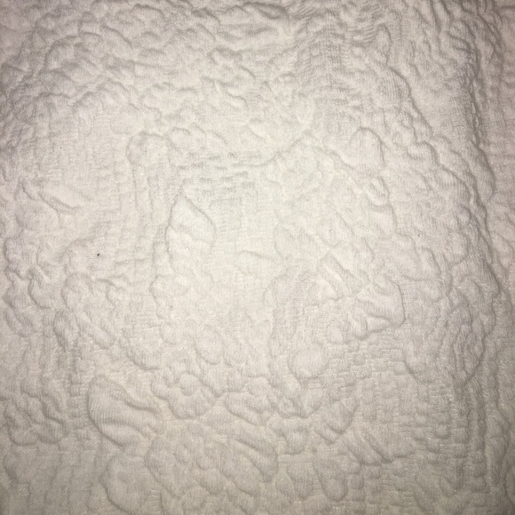 Crop top - Picture 2 of 2