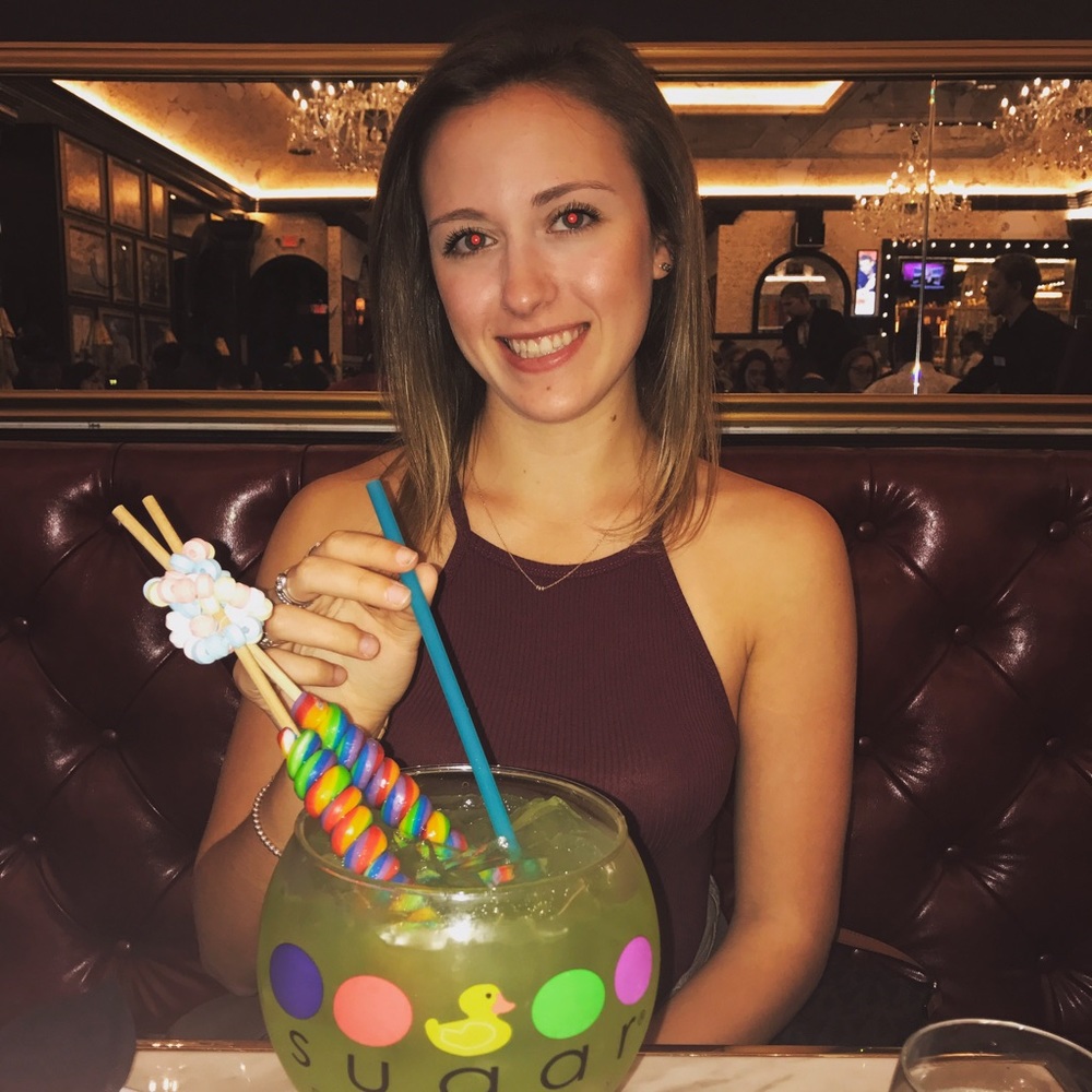 Meet your Posher, Nicole