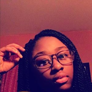 Meet your Posher, Ronysha