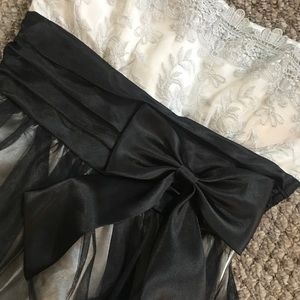 Black and white Homecoming or prom dress