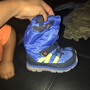 Stride rite snow boots