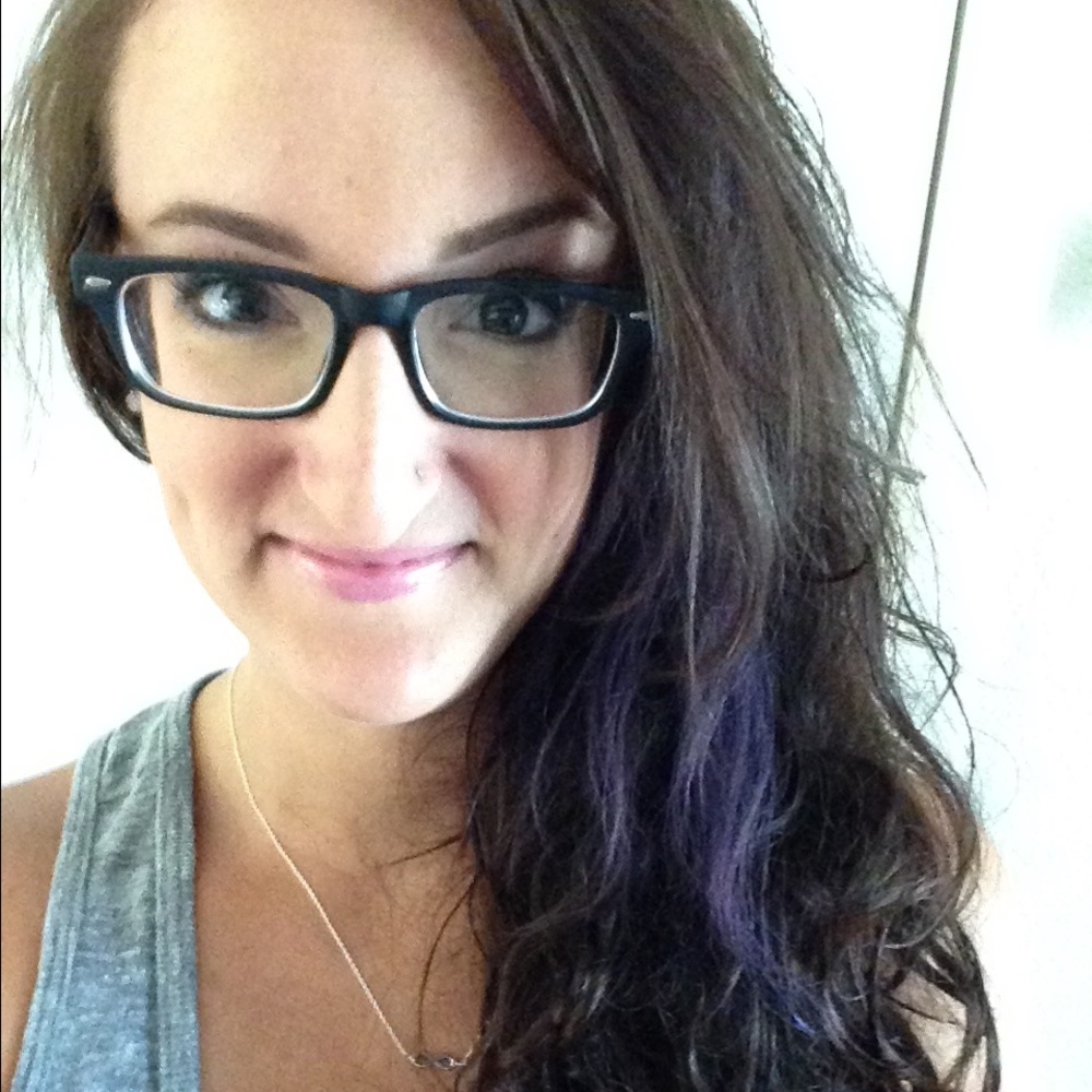 Meet your Posher, Kassandra