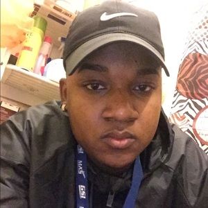 Meet your Posher, Stephon