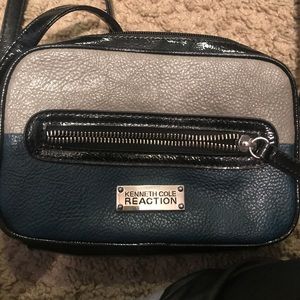 Kenneth Cole Reaction Crossbody Purse