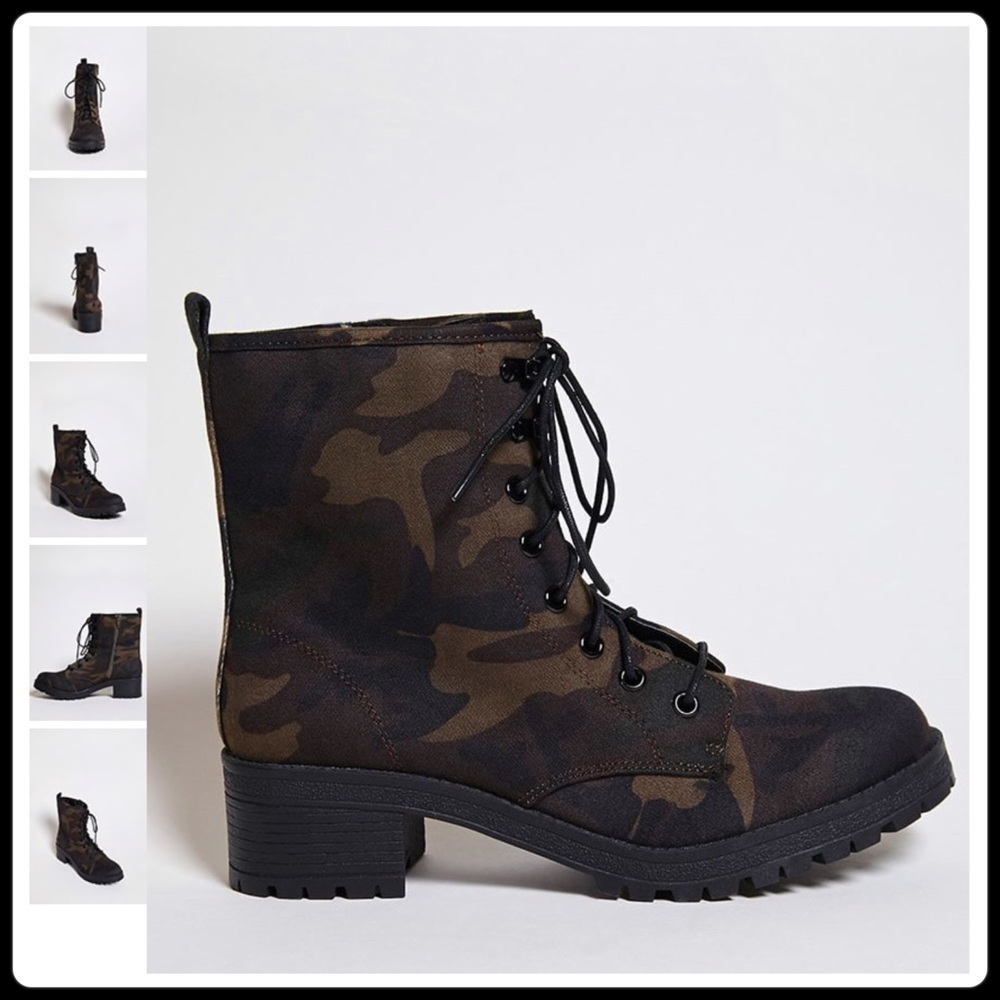 LAST PAIR | MADDEN | Camo Canvas Boots - Picture 2 of 6