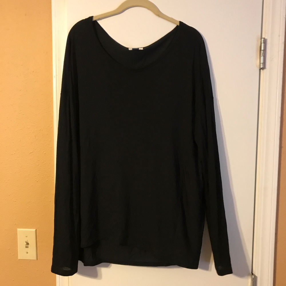 Old Navy long sleeved shirt