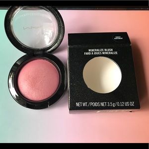 Mac blush in sweet sentiment
