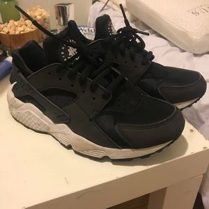 Nike haurache women 7.5