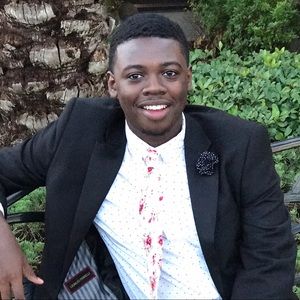 Meet your Posher, Darius