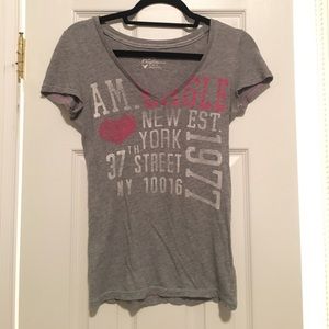 American Eagle grey v-neck