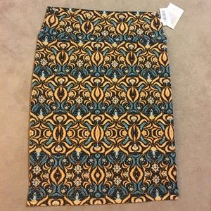 LuLaRoe Cassie