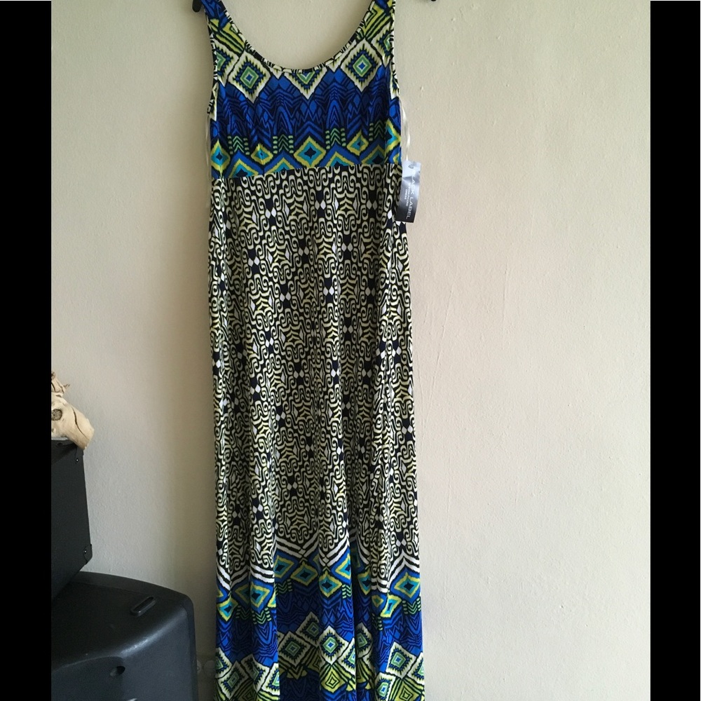 🌺 BLACK LABEL Evan-Picone Women Maxi Dress