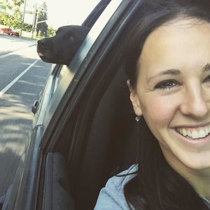 Meet your Posher, Katelyn